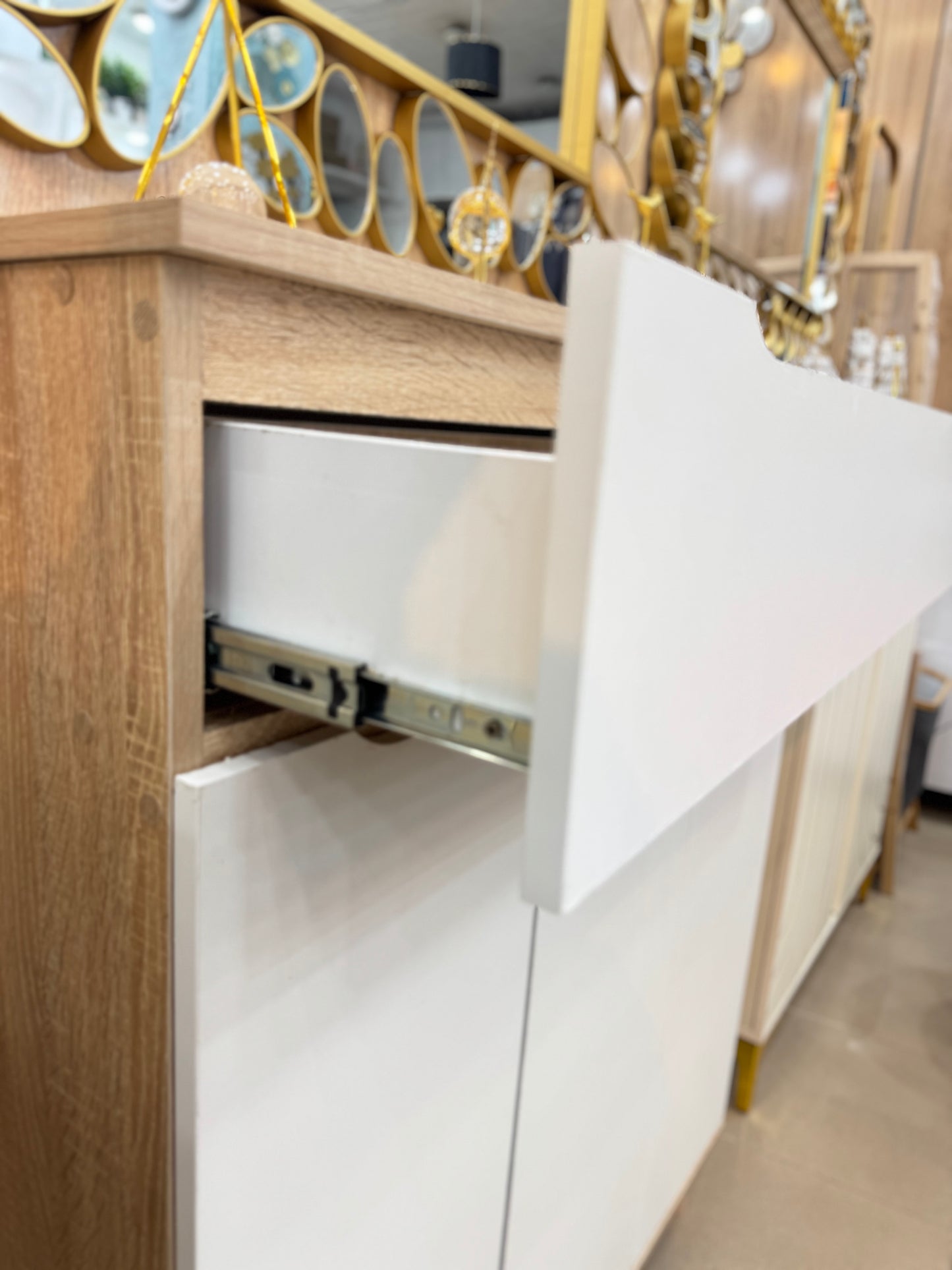 Meuble a chaussures + miroir