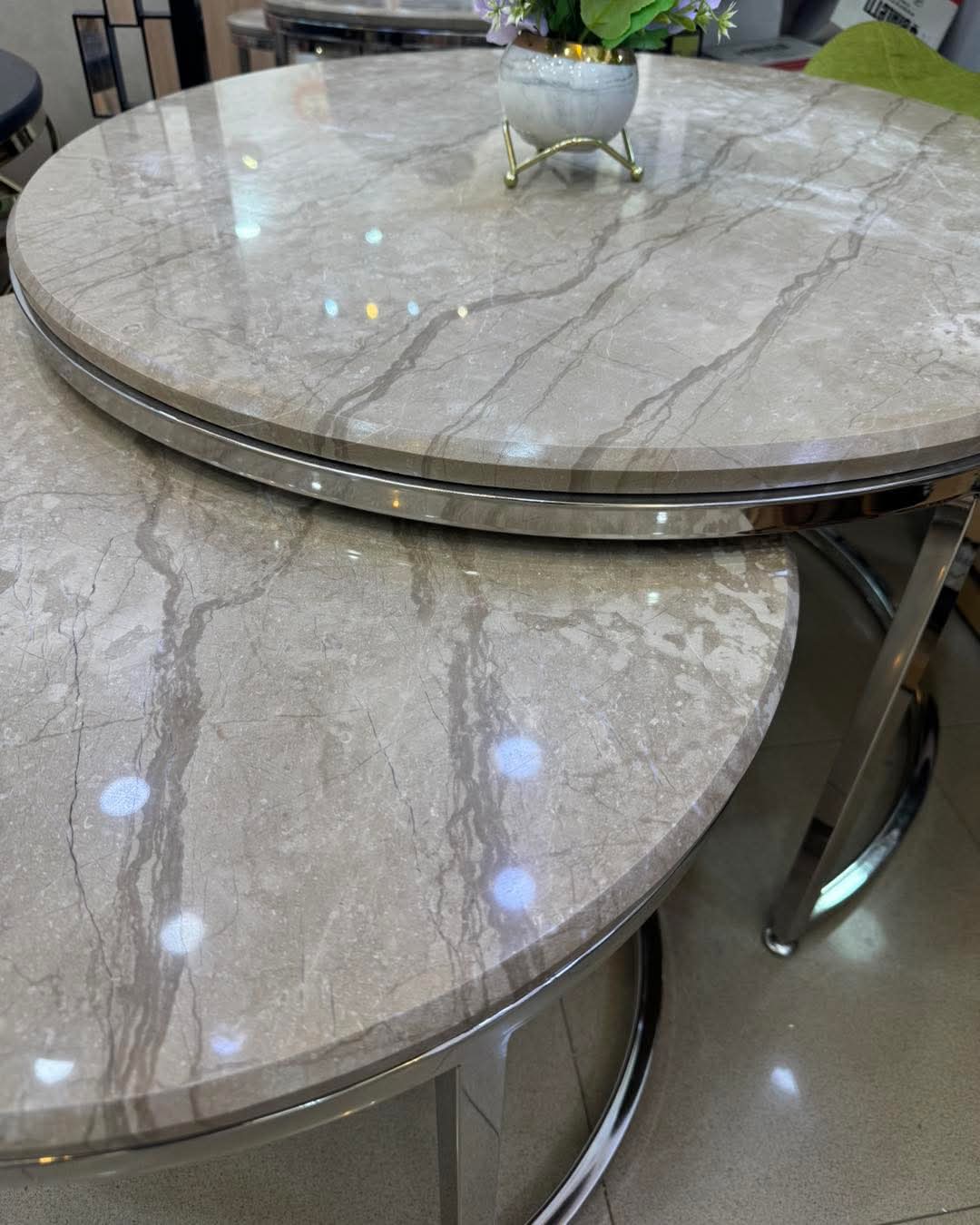 Table basse en MARBRE argent