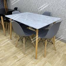 Table 120cm avec 4 chaises simple